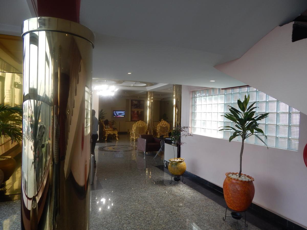 Hotel De Santiago Milan Lagos Exterior foto